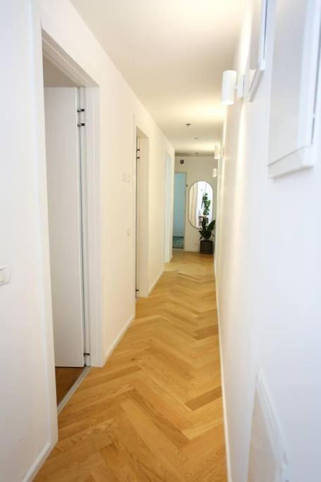 Ultra Luxury 3br Tel Aviv