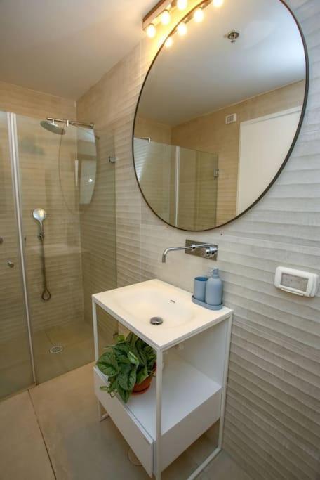Ultra Luxury 3br
