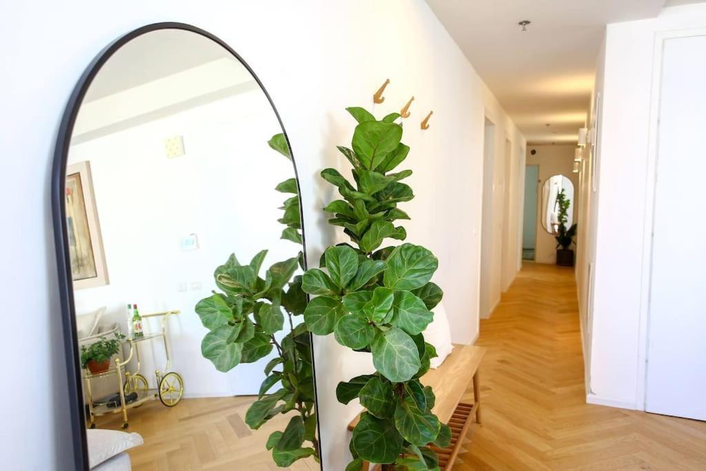 Ultra Luxury 3br Apartment *